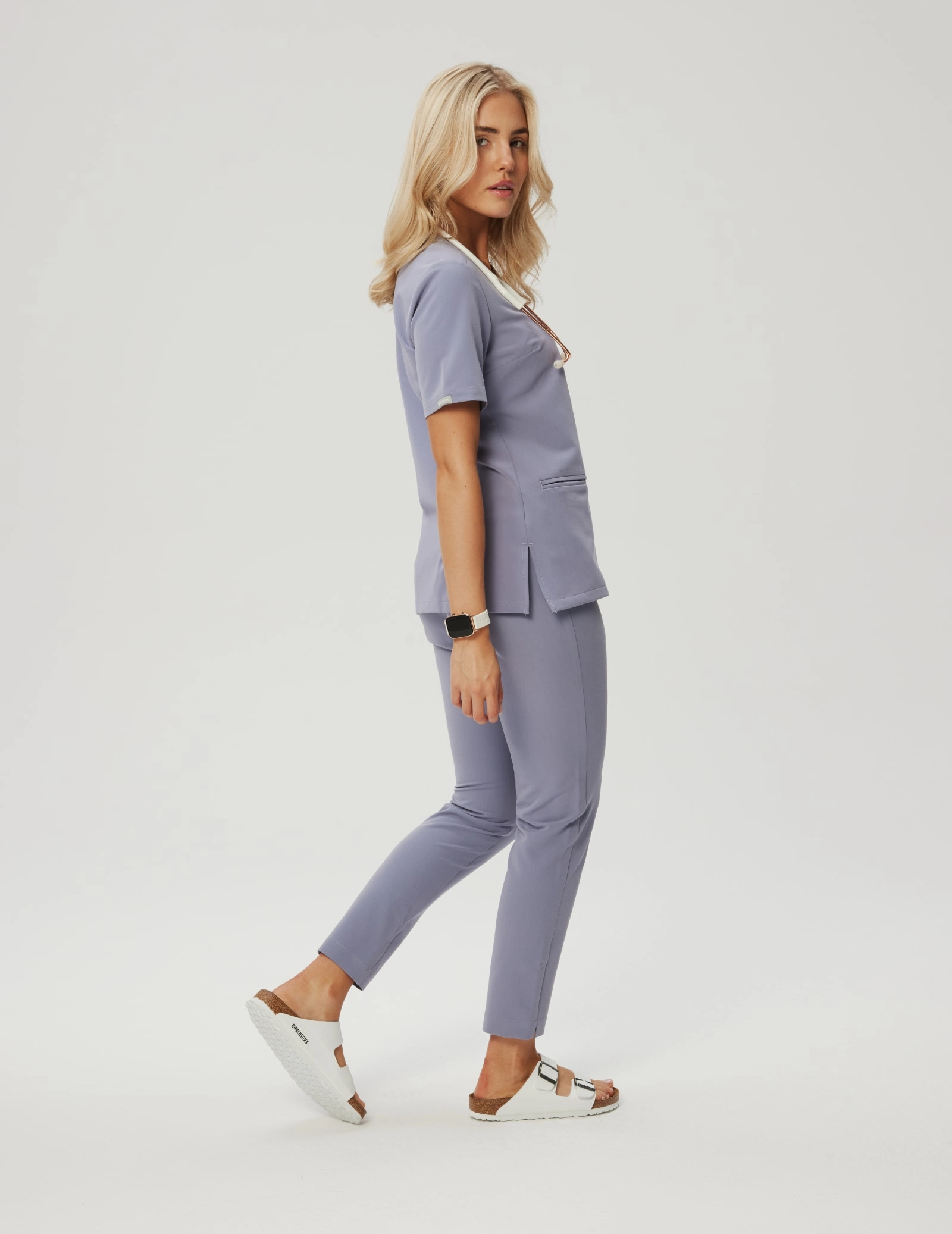 Női Orvosi Felső Casy - MILKY LAVENDER