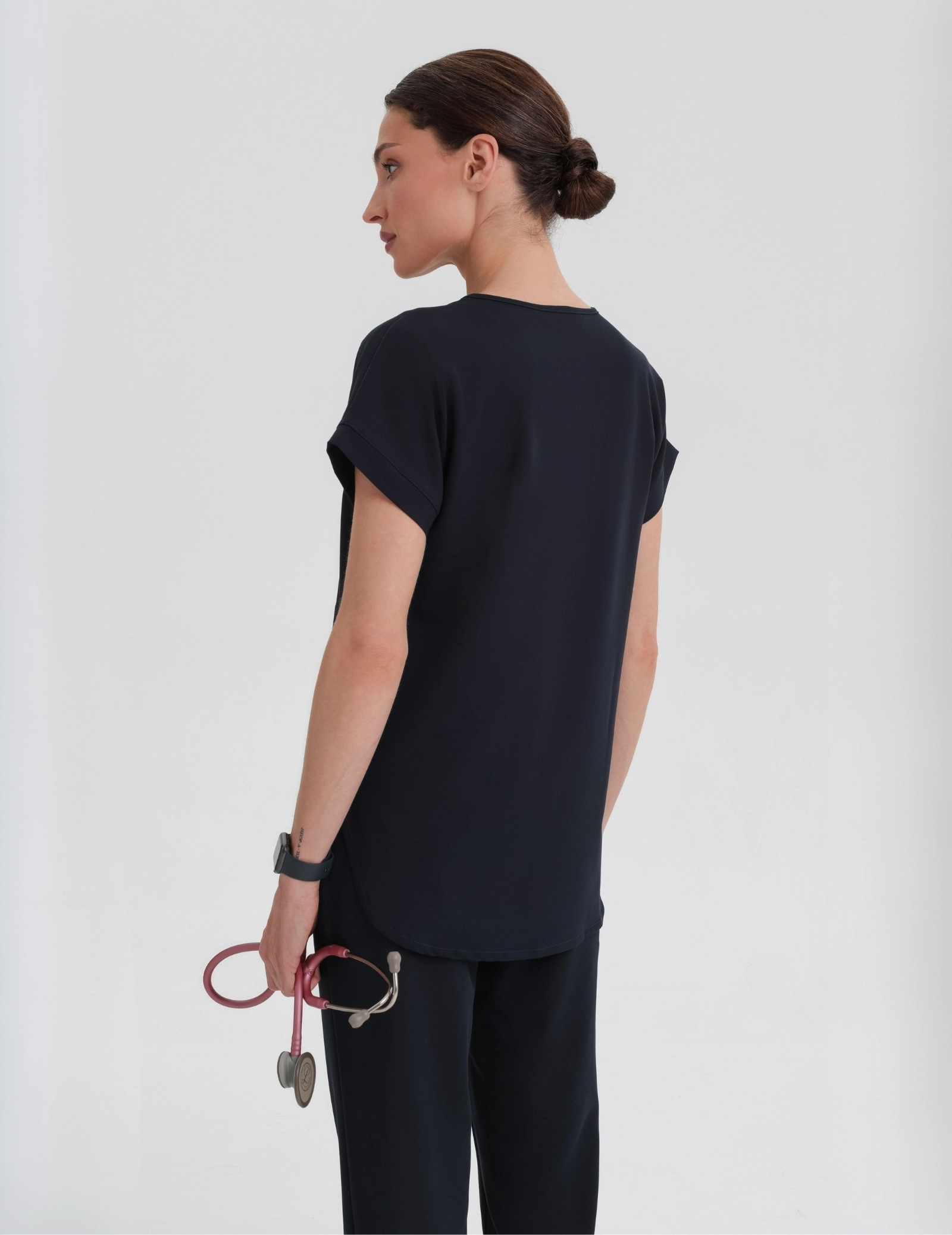 Női Orvosi Felső Kendall - MIDNIGHT BLUE