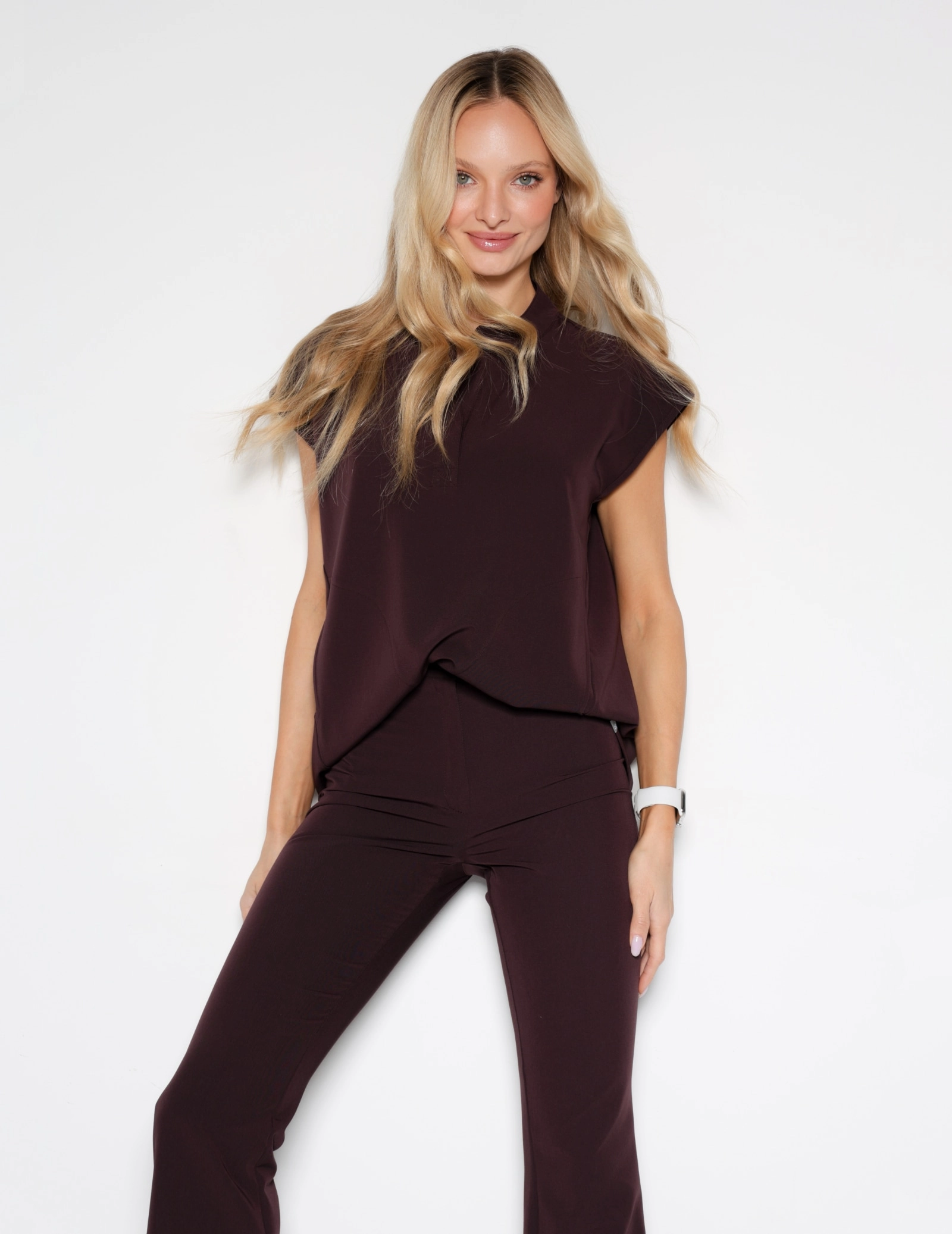 Női Orvosi Felső Khloe - DARK CHOCOLATE