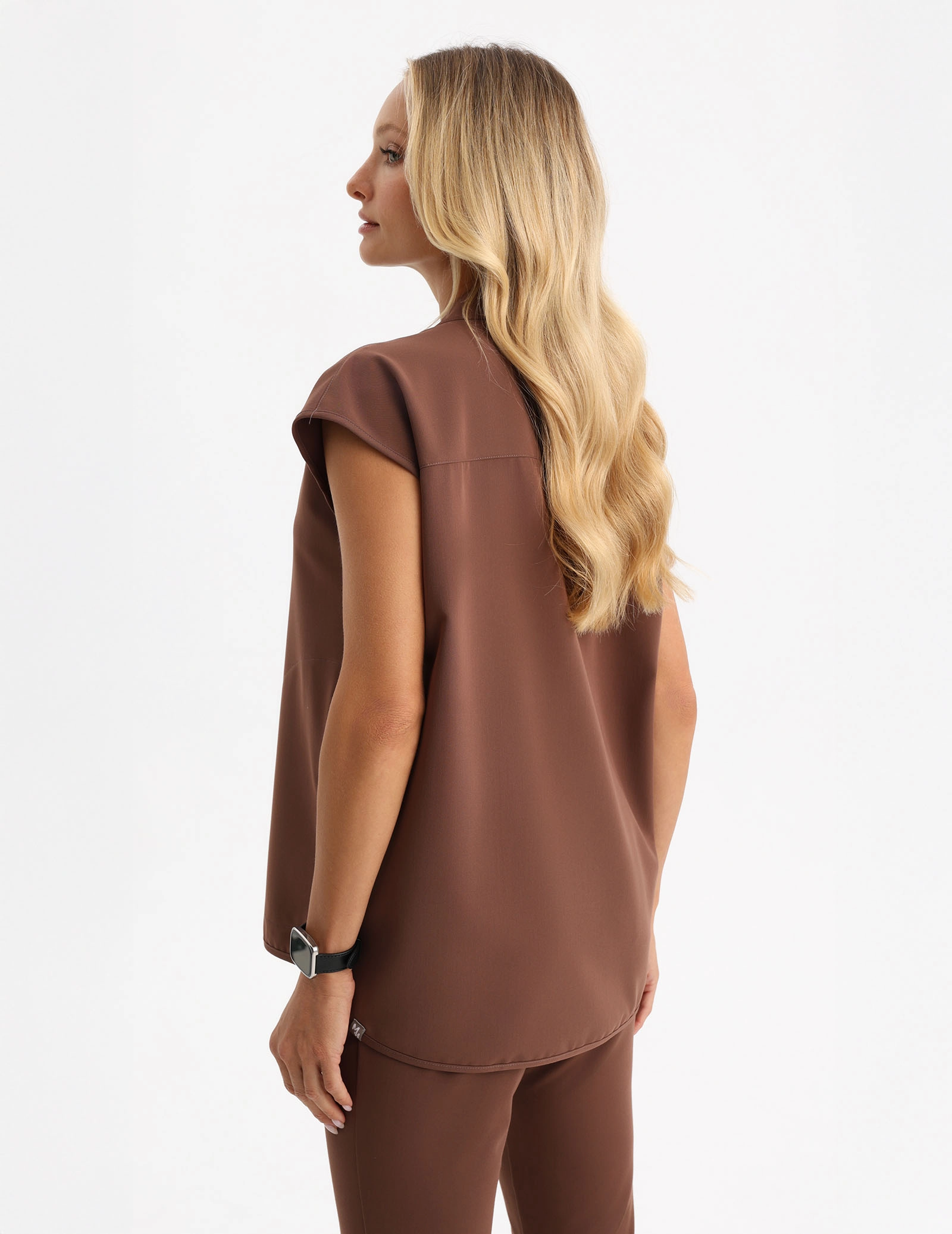 Női Orvosi Felső Khloe - MILKY BROWN