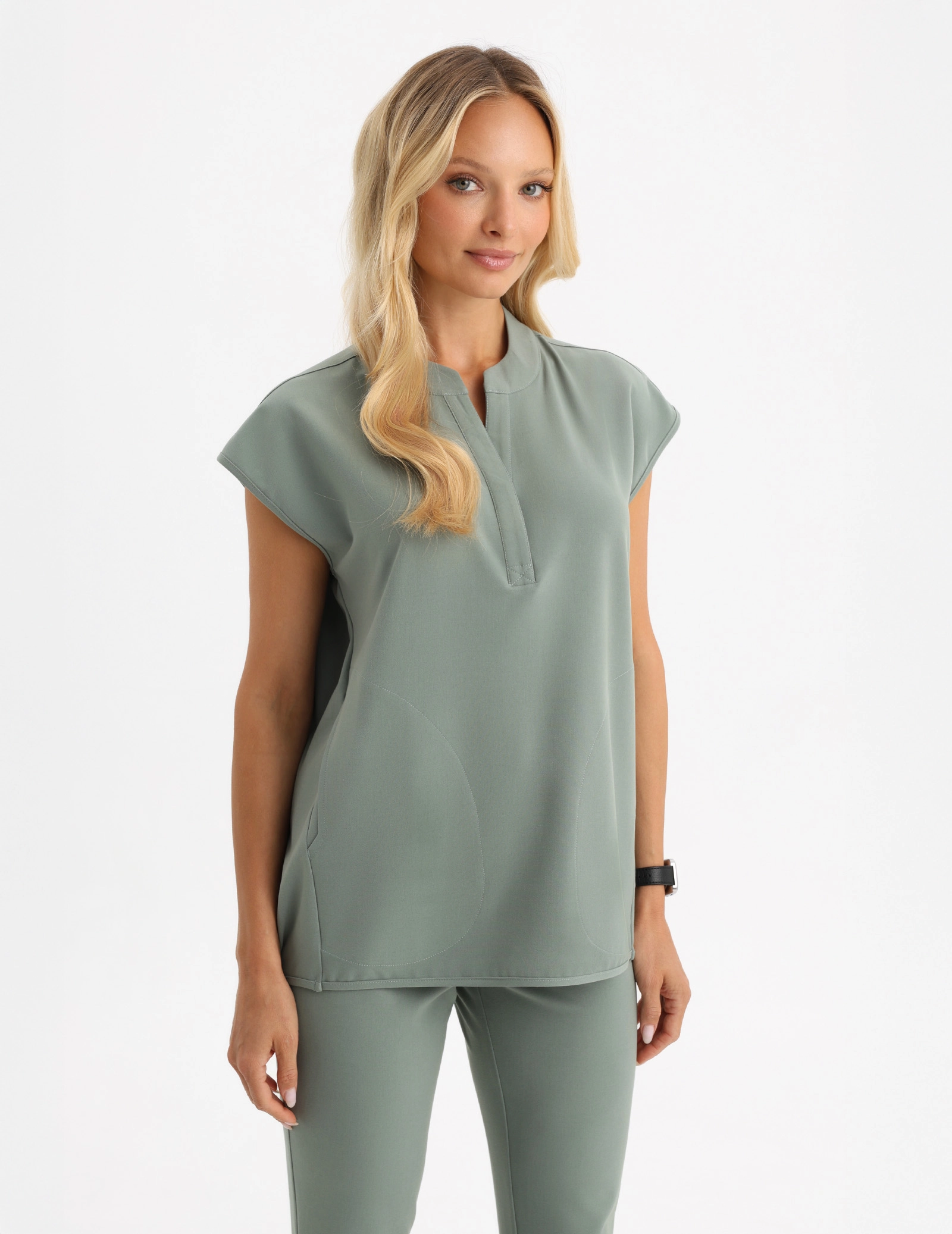 Női Orvosi Felső Khloe - DUSTY GREEN
