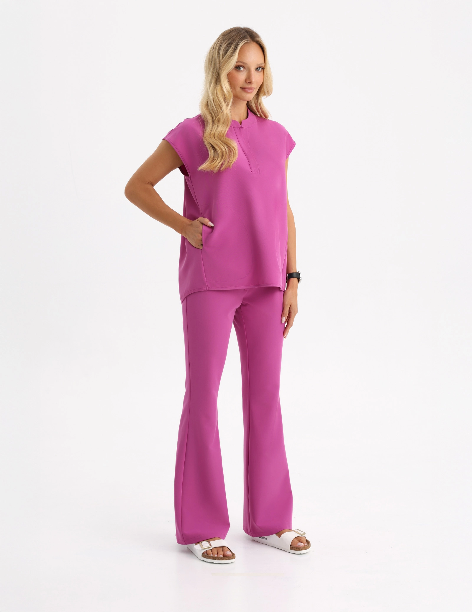 Női Orvosi Felső Khloe - ELECTRIC PINK