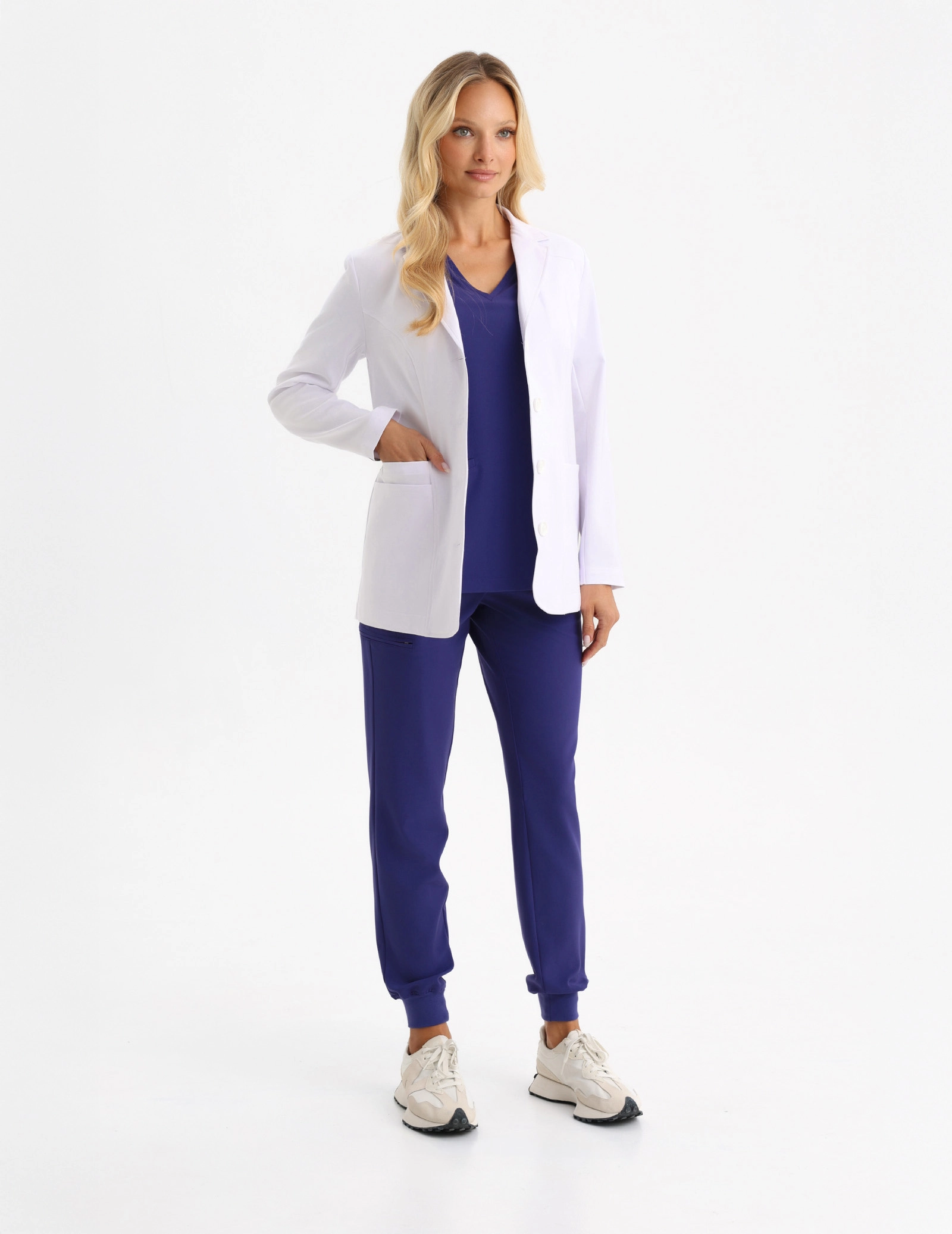 Női Orvosi Köpeny Slim Fit - MADISON SHORT