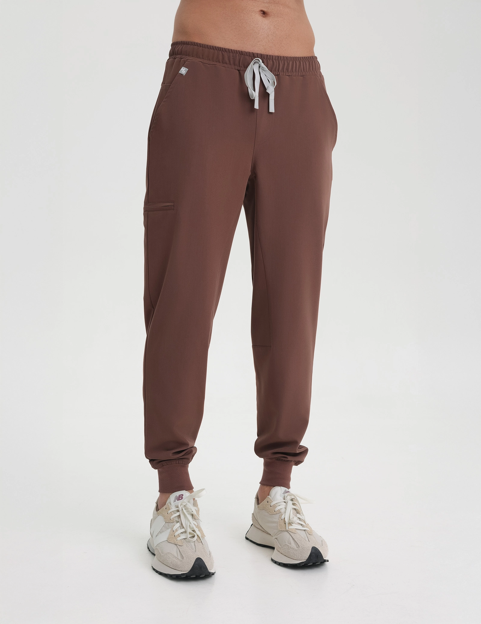 Férfi Orvosi Nadrág Jogger - MILKY BROWN
