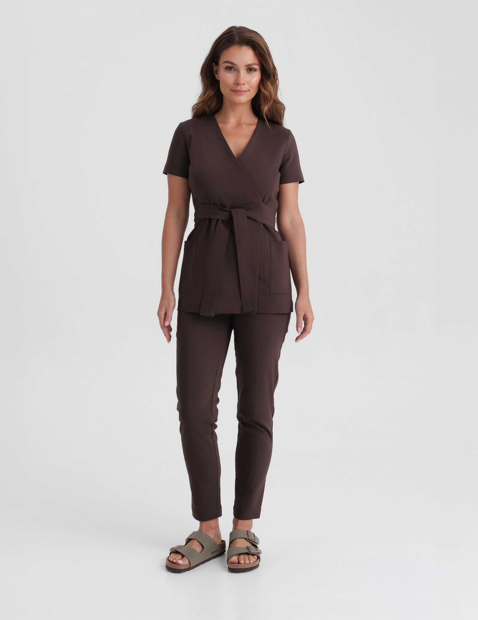 Női Orvosi Nadrág Slim Fit - ESPRESSO