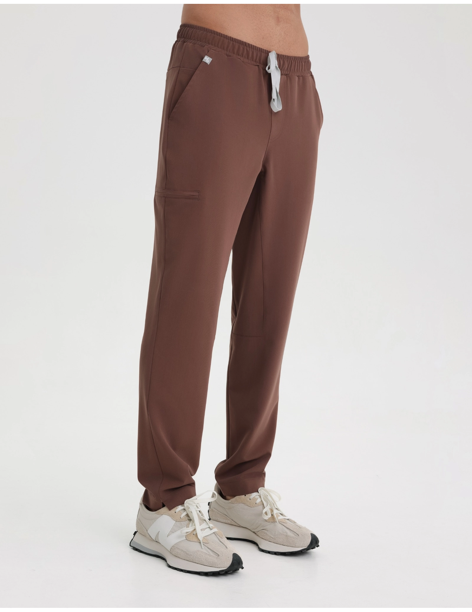 Férfi Orvosi Nadrág Basic - MILKY BROWN